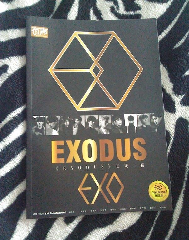 EXO Exodus Lyrics Photobook